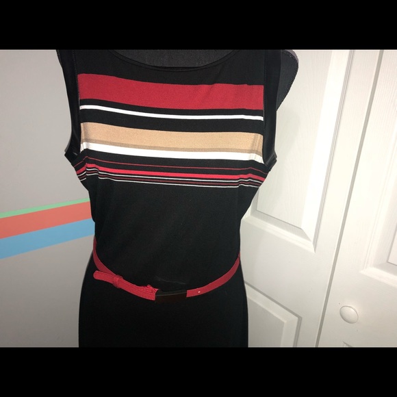 Sold - WHBM Pencil dress in black with stripes - Picture 2 of 8